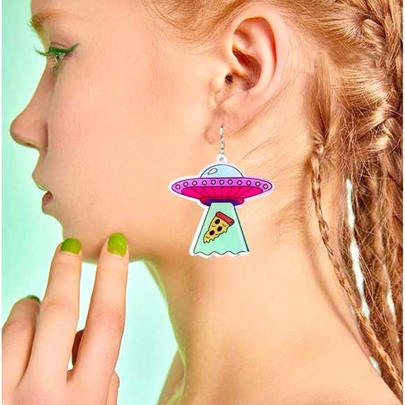 UFO 'They're Only Here For Pizza' Earrings - Dangle Cosplay Halloween Style - Picture 6 of 8